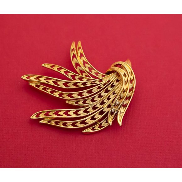 Vintage Sea Fern Brooch by Monet - F23 - Picture 1 of 2